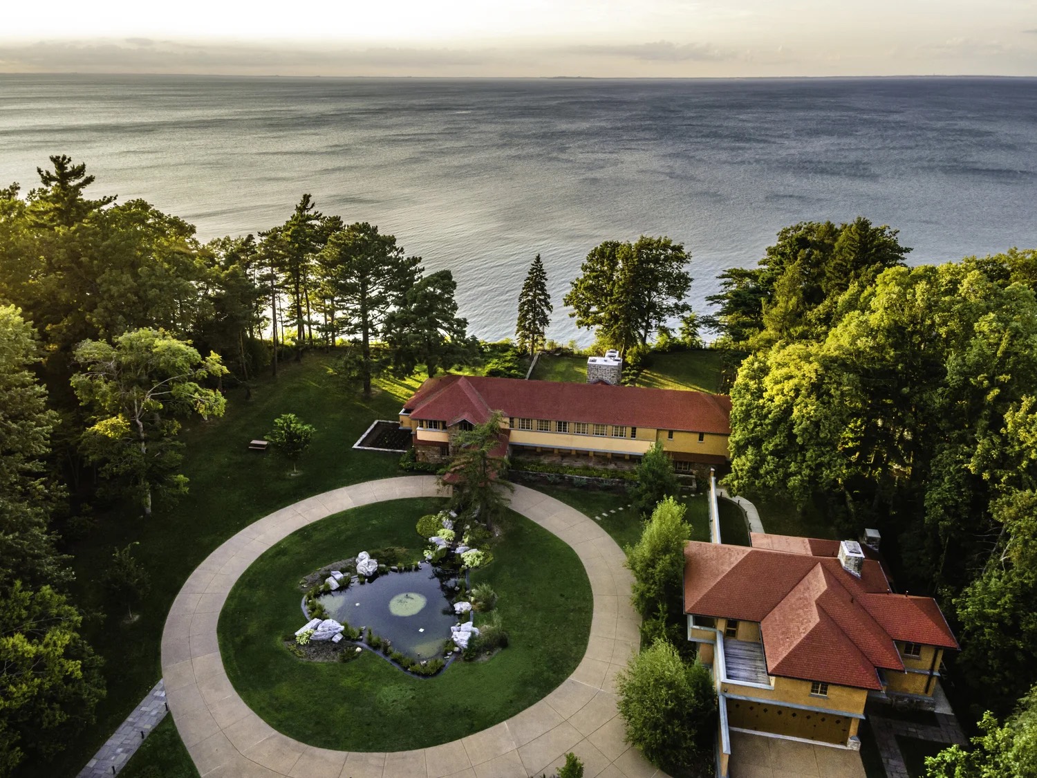 Frank Lloyd Wright's Graycliff