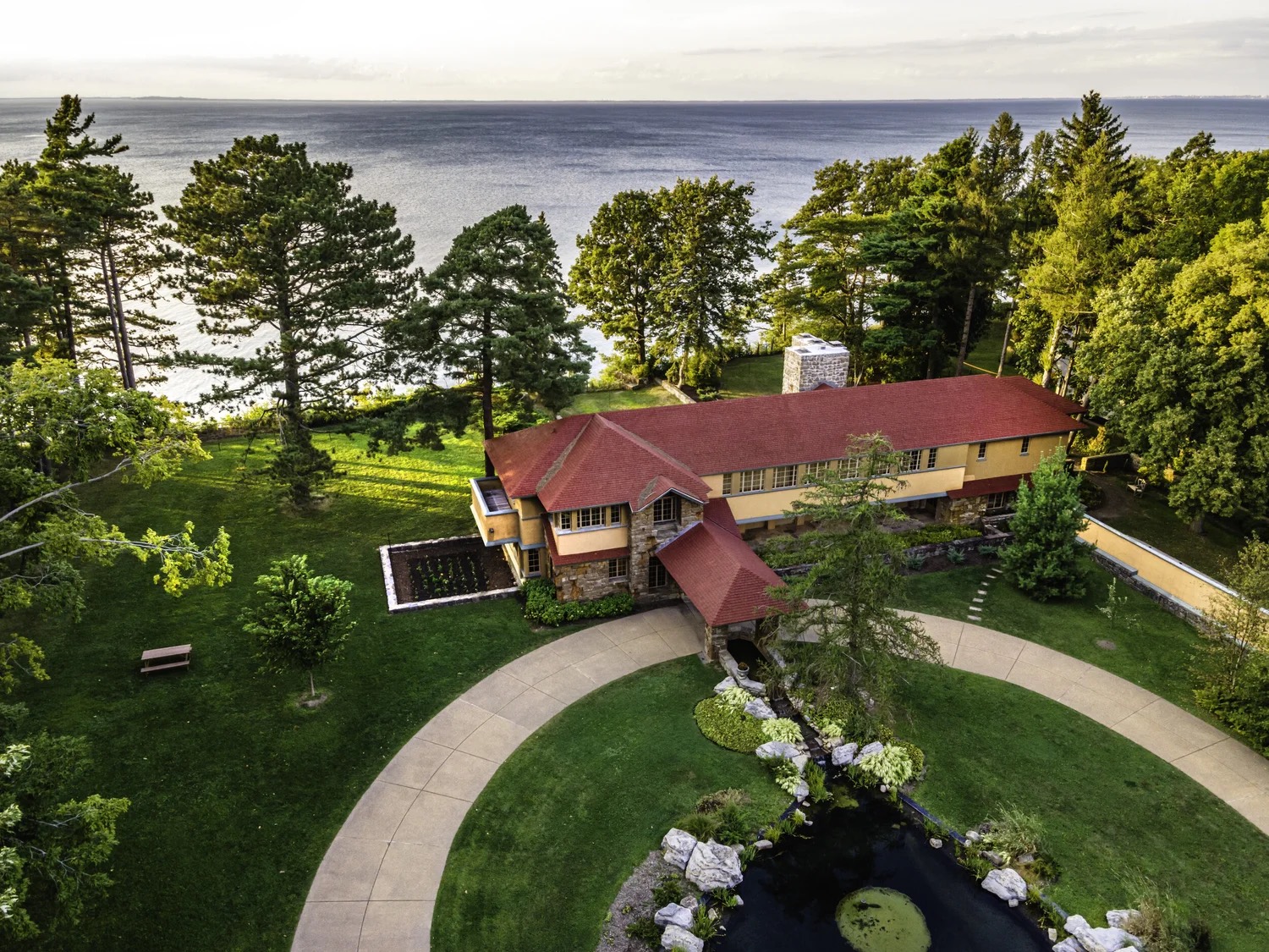 Frank Lloyd Wright's Graycliff