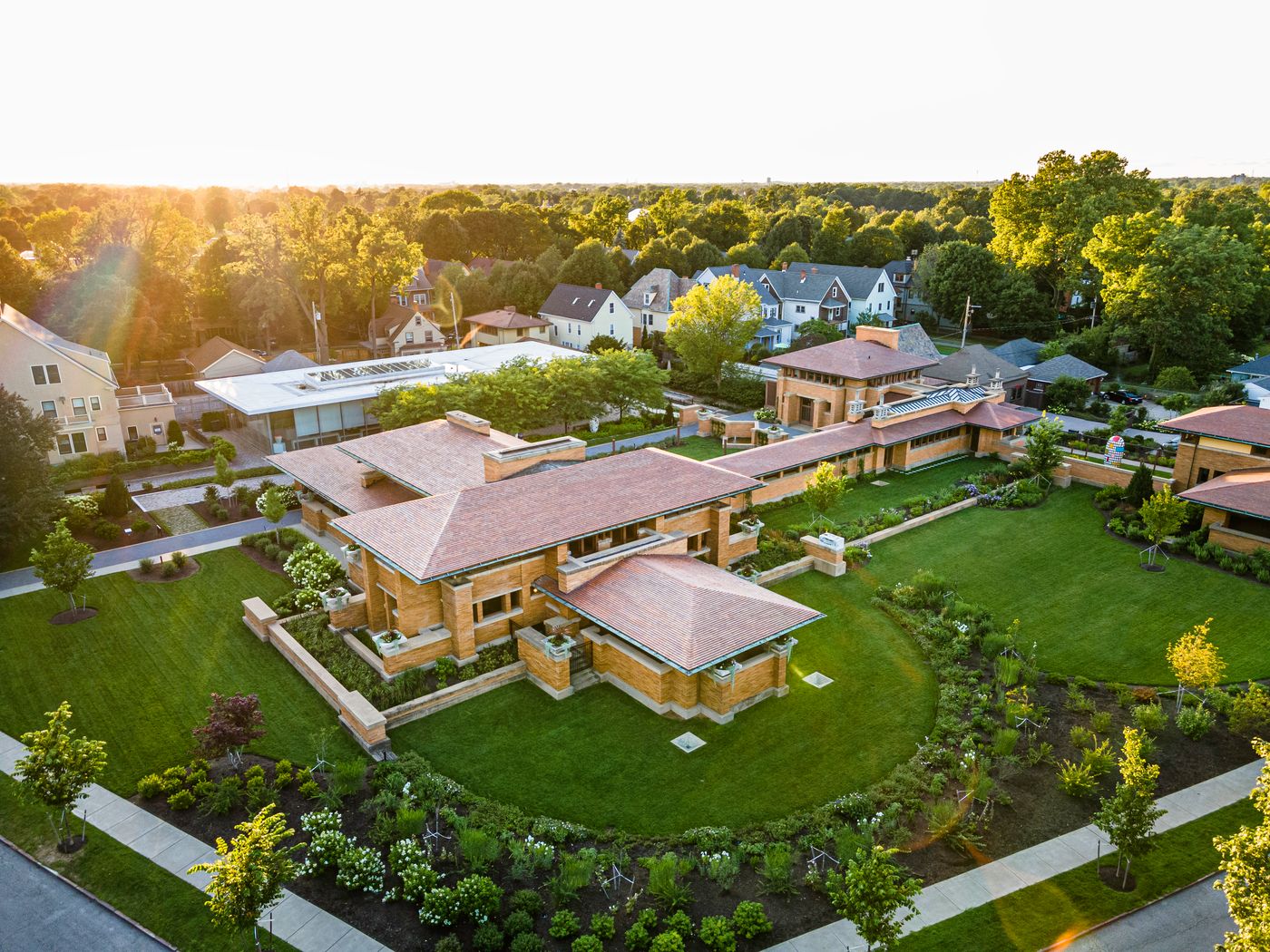 Aerial photo of the preserved Darwin Martin House complex in Buffalo NY